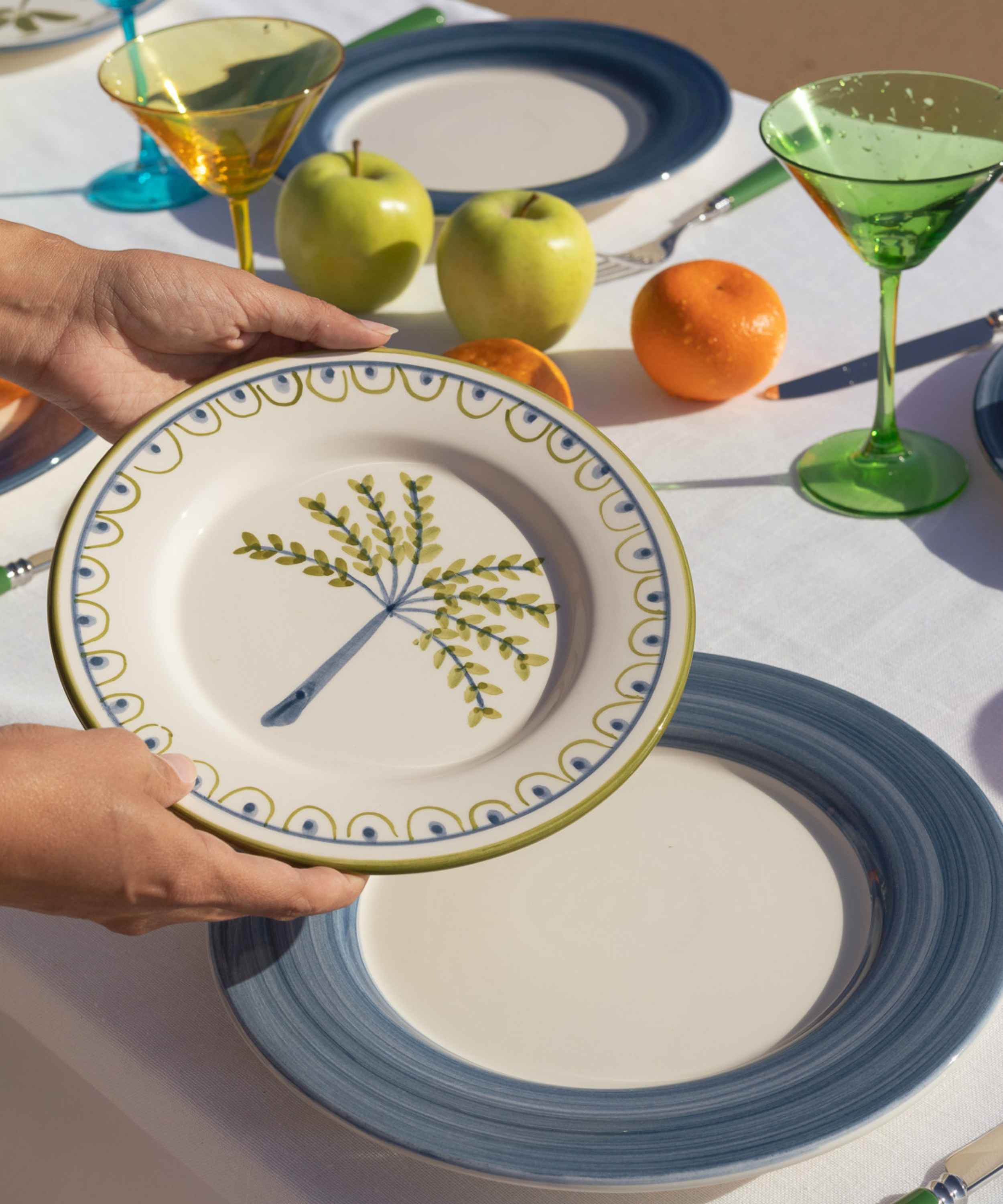 Coqueiro Hand-Painted Salad Plate - Set of 4