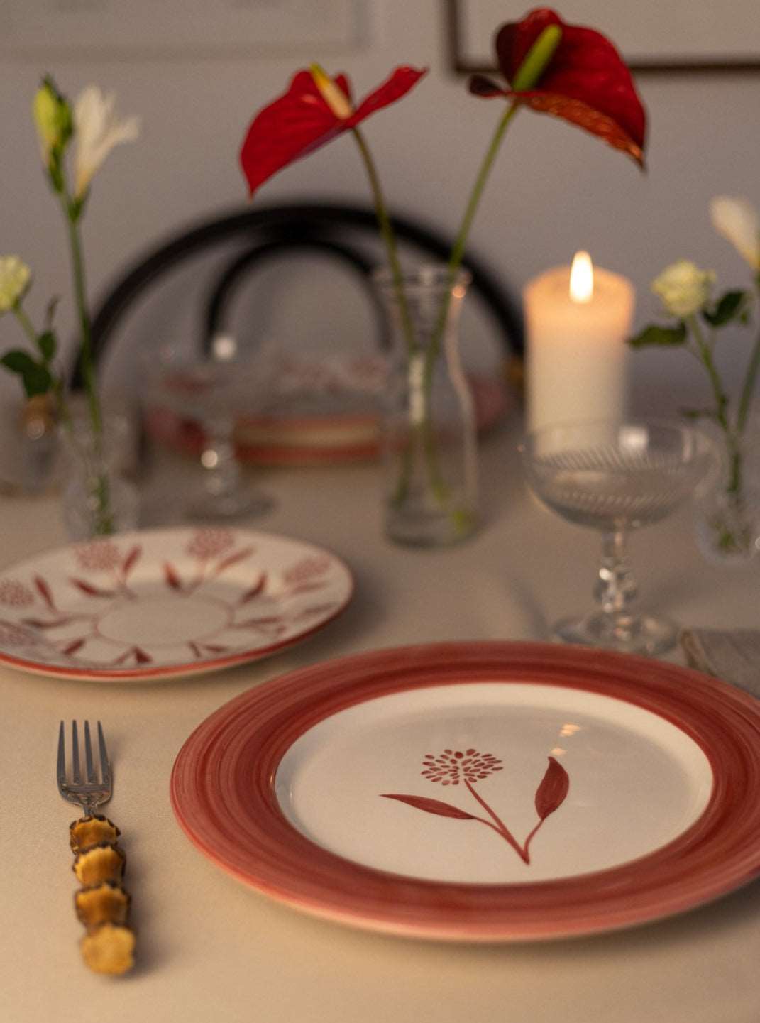 Cecilia Hand-Painted Ceramic Dinner Plate - Red and White - Matching with Cora Hand Dessert Plate 